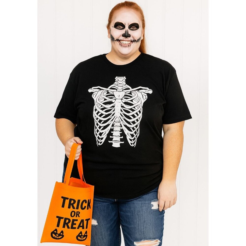 Halloween Skeleton T Shirt Size XL Black White Ribcage Graphic Tee Costume